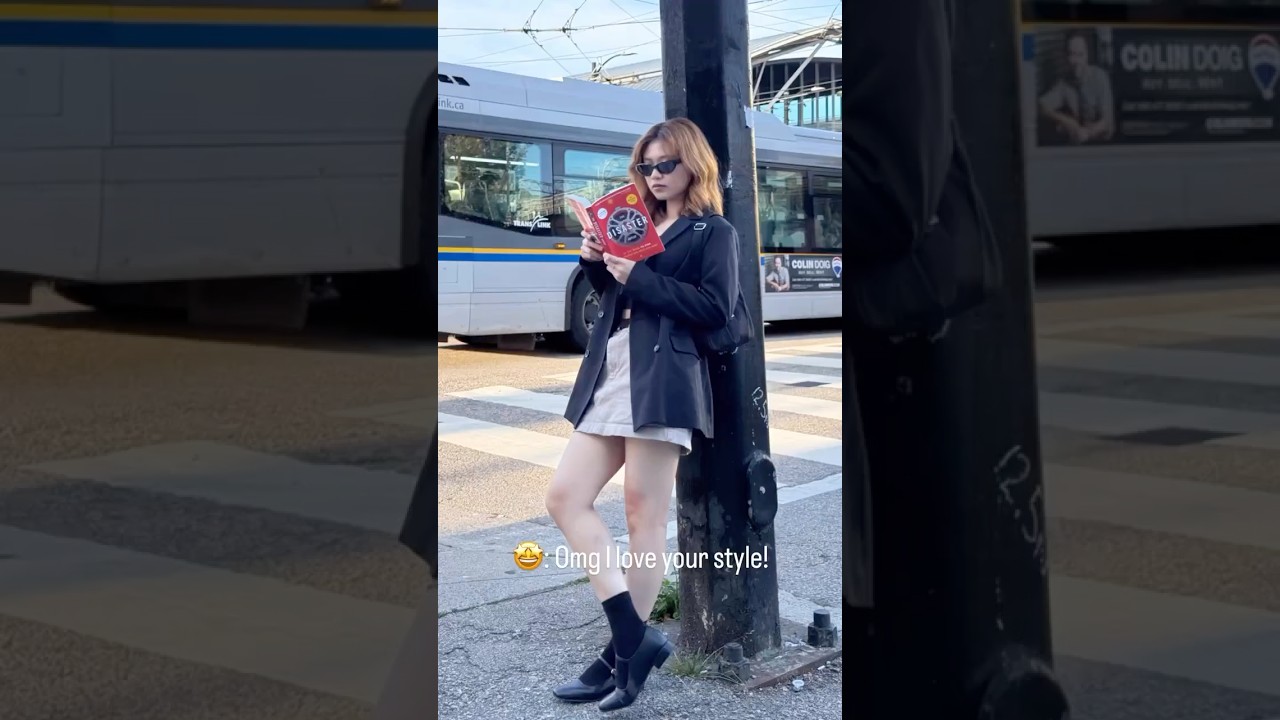 @TommyWiseau is such an icon 😎🏈