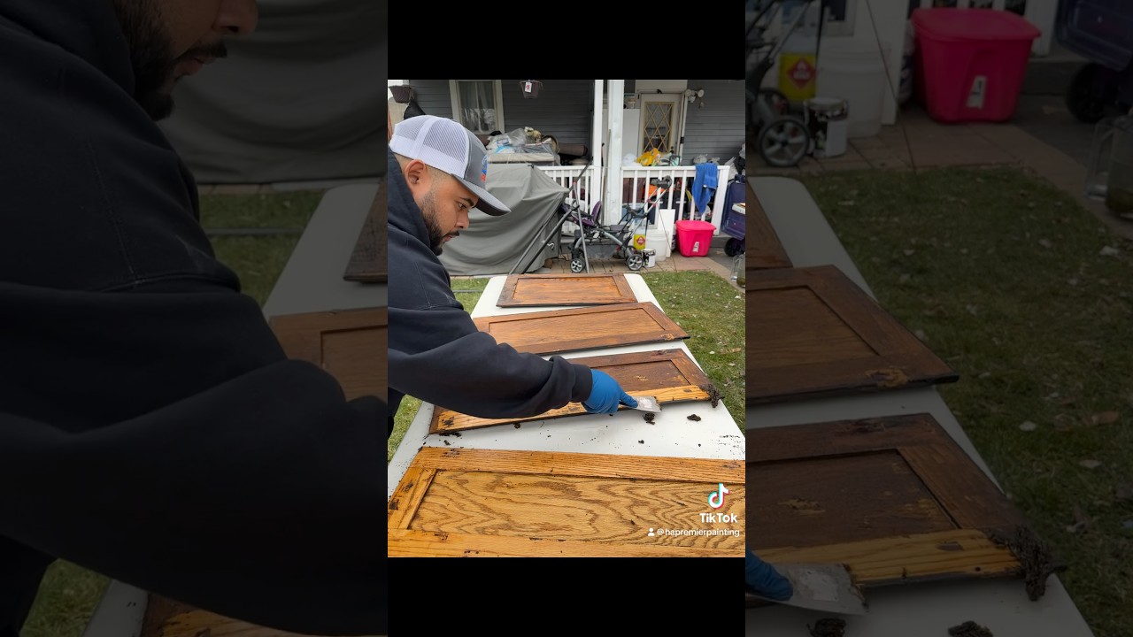 How To remove stain from door fast & easy🔥 diy reels chicago