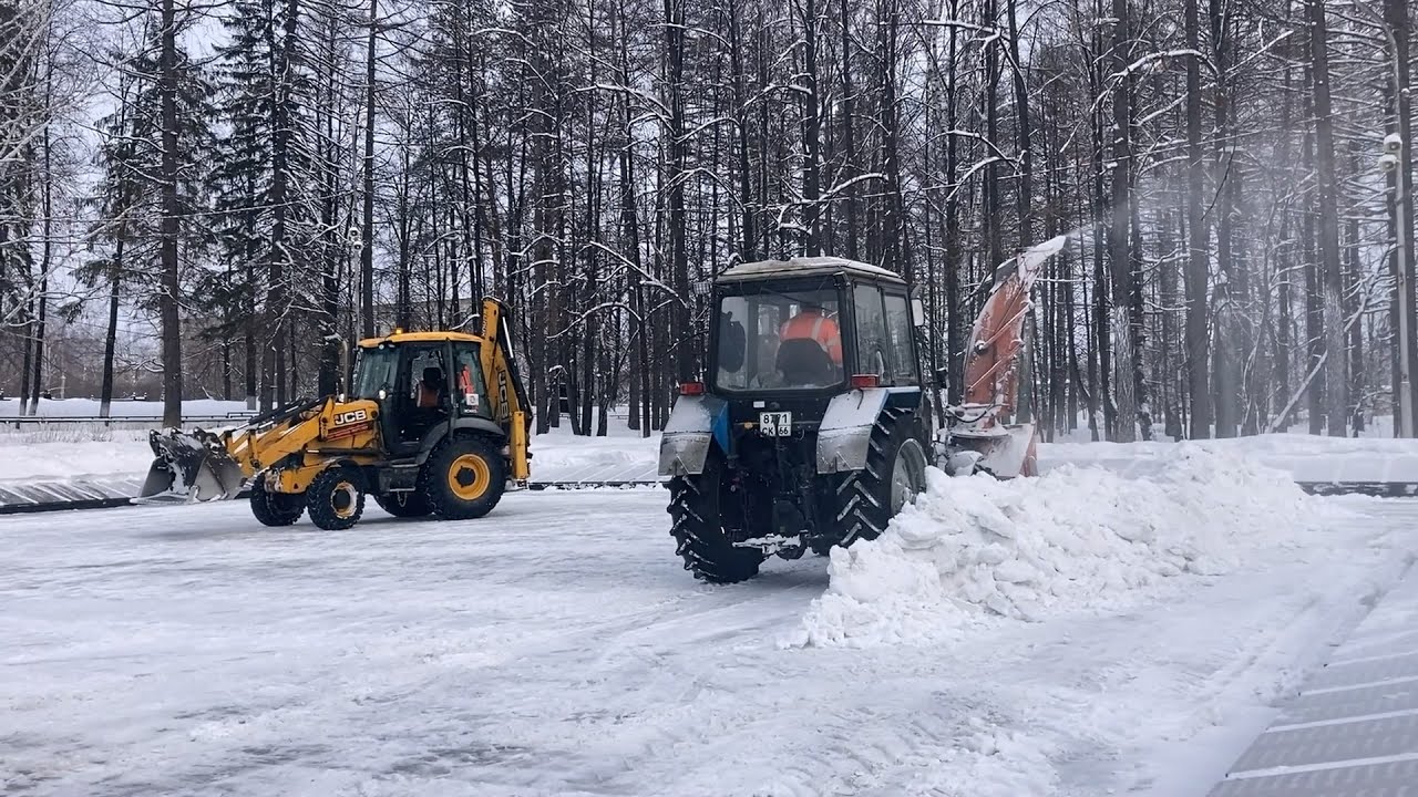 Борьба со снегопадом продолжается #серовтв #серов #твсеров