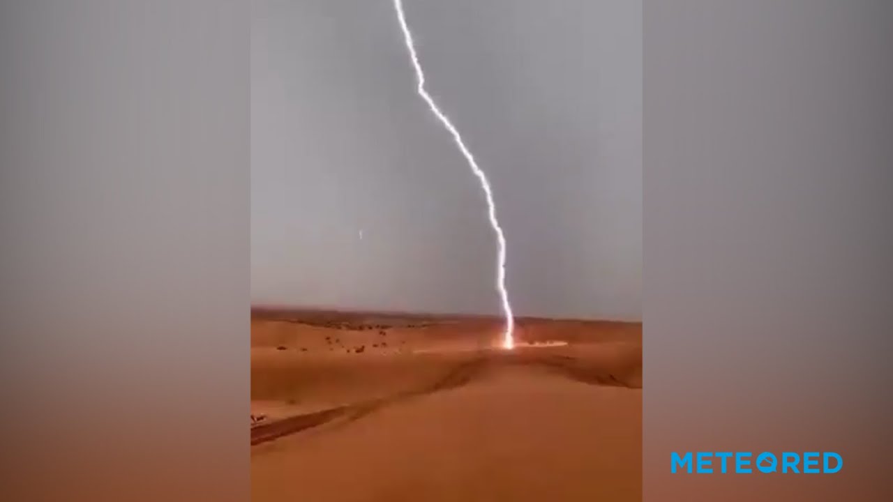 Сильные бури, дождь и снег на Ближнем Востоке