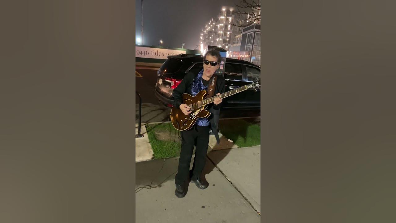 Tony O Blues - Blues In D Natural (Earl Hooker cover)