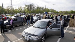 Беженцы из Мариуполя прибывают в Запорожье