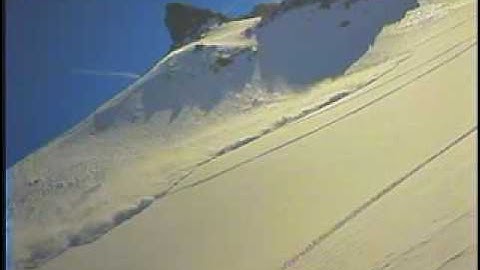 Snowmobile VS Avalanche