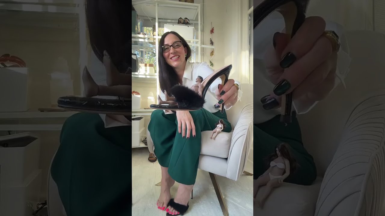 Office Dangling Giantess Livestream