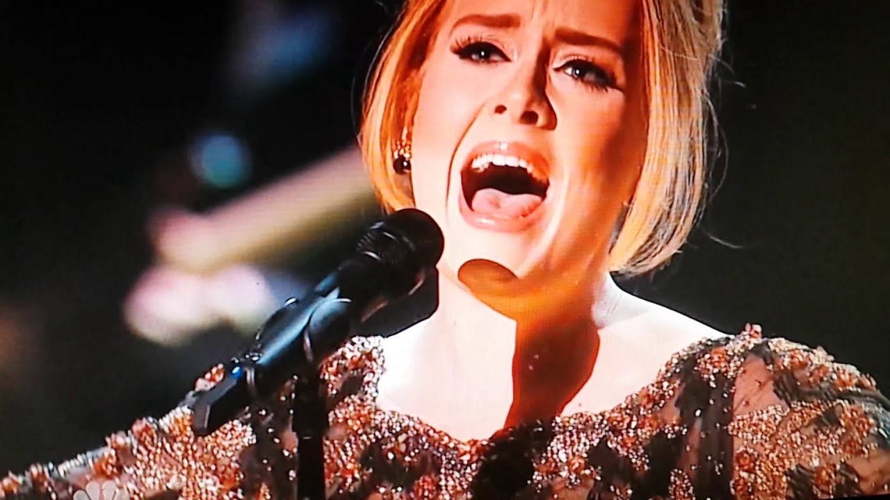 Клипы песни привет. Adele singing High Note.