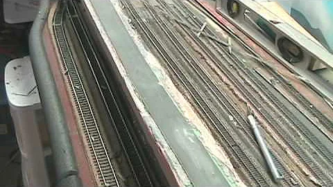 Model Railroad VLog: Putting Scenery on the Interchange: Part 45