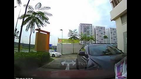 Head On Collision Recorded by Blackvue