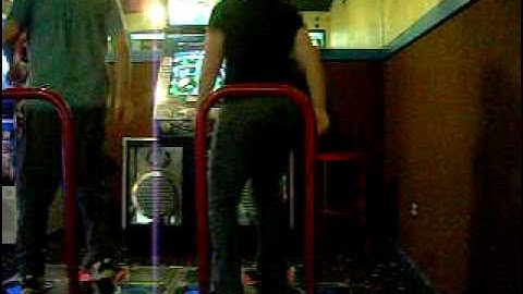 SQKS & LULU playing DDR "Love Shine" on heavy.