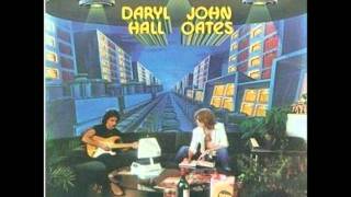 Hall & Oates - Falling chords