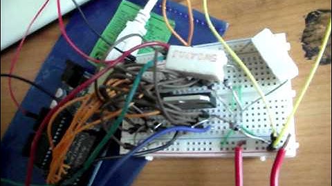 Arduino controls stepper motor via L297 - L298 ICs in half-step mode