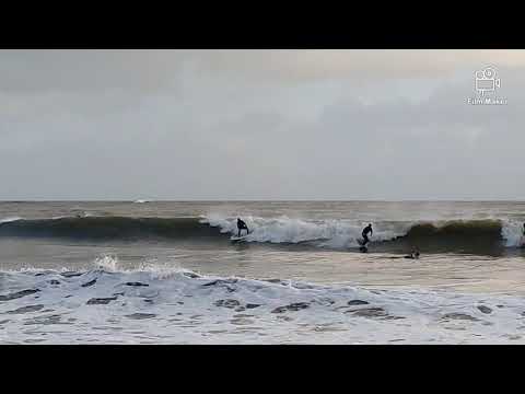 Vidéo: 25 Surfeurs Professionnels Tournés Dans Le Monde En 24 Heures - Réseau Matador
