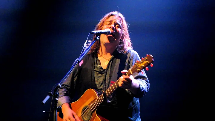 Don't Like To Dance, Alan Doyle Band, Capitol Thea...