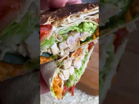 вкуснейшая шаурма #шаурма #домашняяшаурма #шаверма #рецептшаурмы #шаурмаскурицей #short #shorts