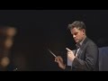 Capture de la vidéo « Moses Und Aron » Vu Par Philippe Jordan