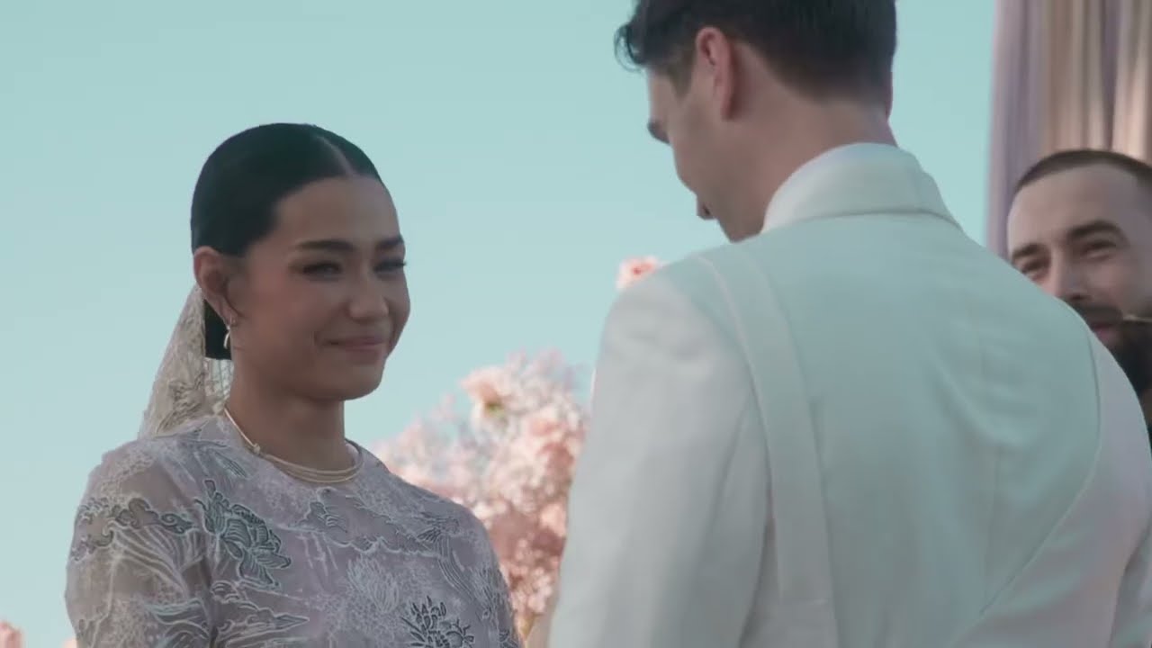 Michael Wahr & Adinia Wirasti Bali Wedding VIdeo