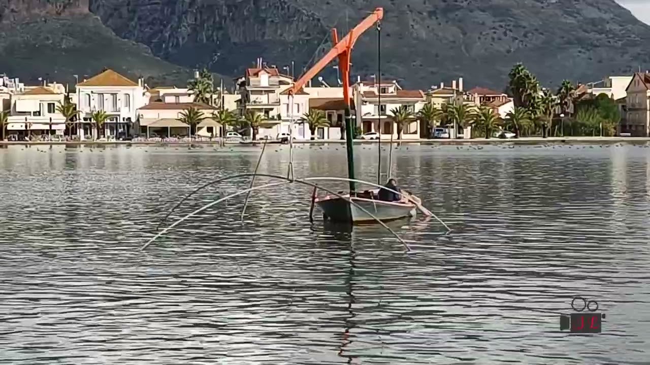 ΑΙΤΩΛΙΚΟ ΠΑΡΑΔΟΣΙΑΚΟ ΨΆΡΕΜΑ ΜΕ ΣΤΑΦΝΟΚΑΡΙ.