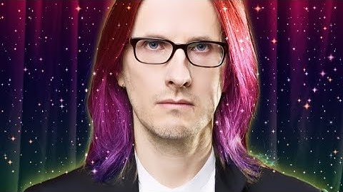 steven wilson being iconic for 2 minutes straight 🌈✨