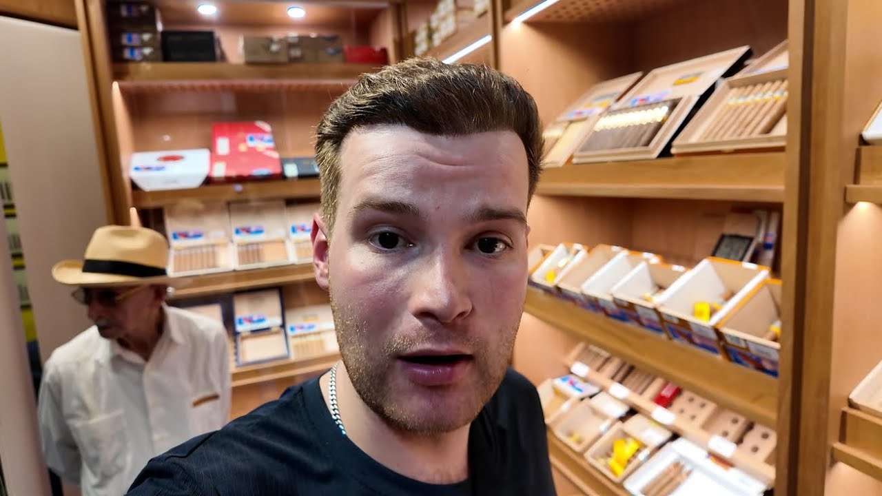 Sikarin tupruttelua ja yöelämää Panamassa! 