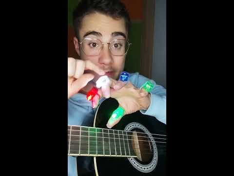 TOCO LA GUITARRA CON ESTO😳 El resultado es...😱