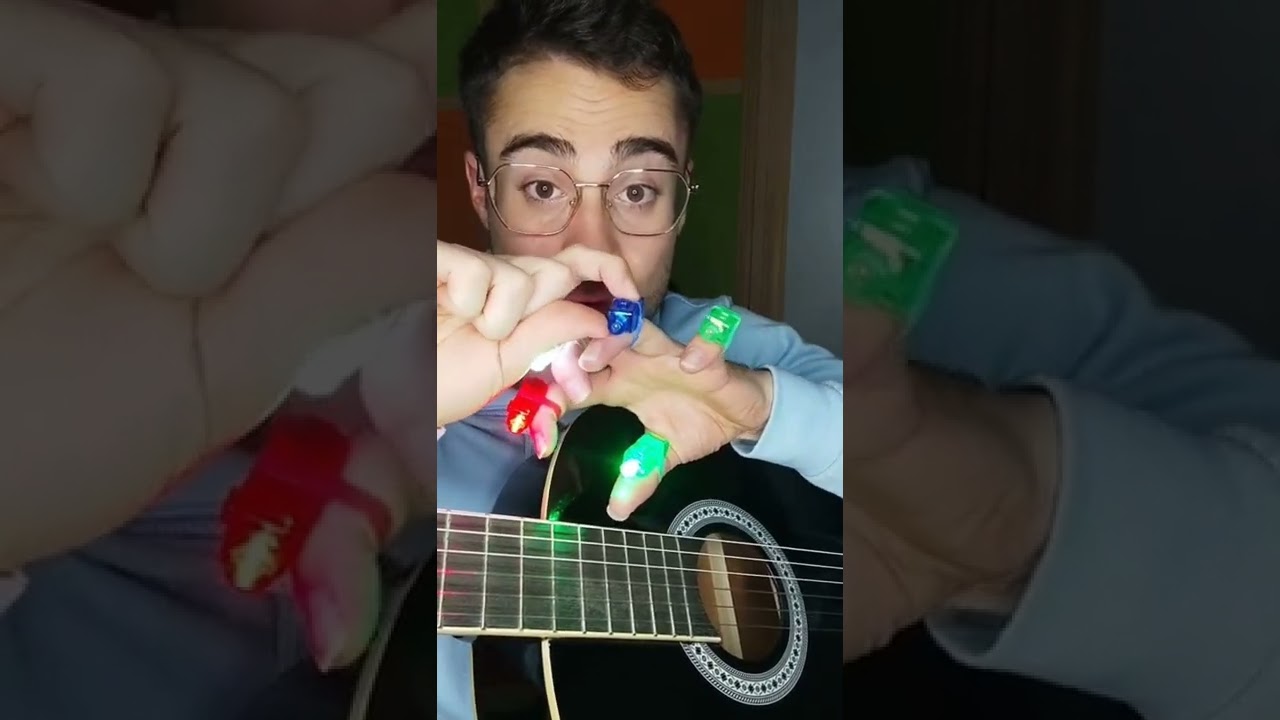 Watch TOCO LA GUITARRA CON ESTO😳 El resultado es...😱 on YouTube Watch TOCO LA GUITARRA CON ESTO😳 El resultado es...😱 on YouTube