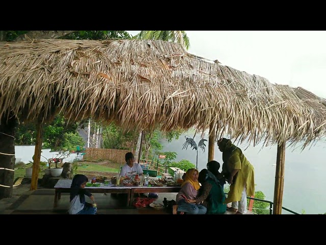 Taman Eva Maluku Utara, Ternate class=