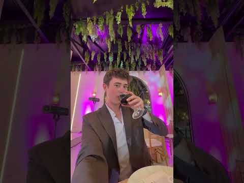Обожавам да играм оро на свадби! 🕺💍🤵👰‍♀️