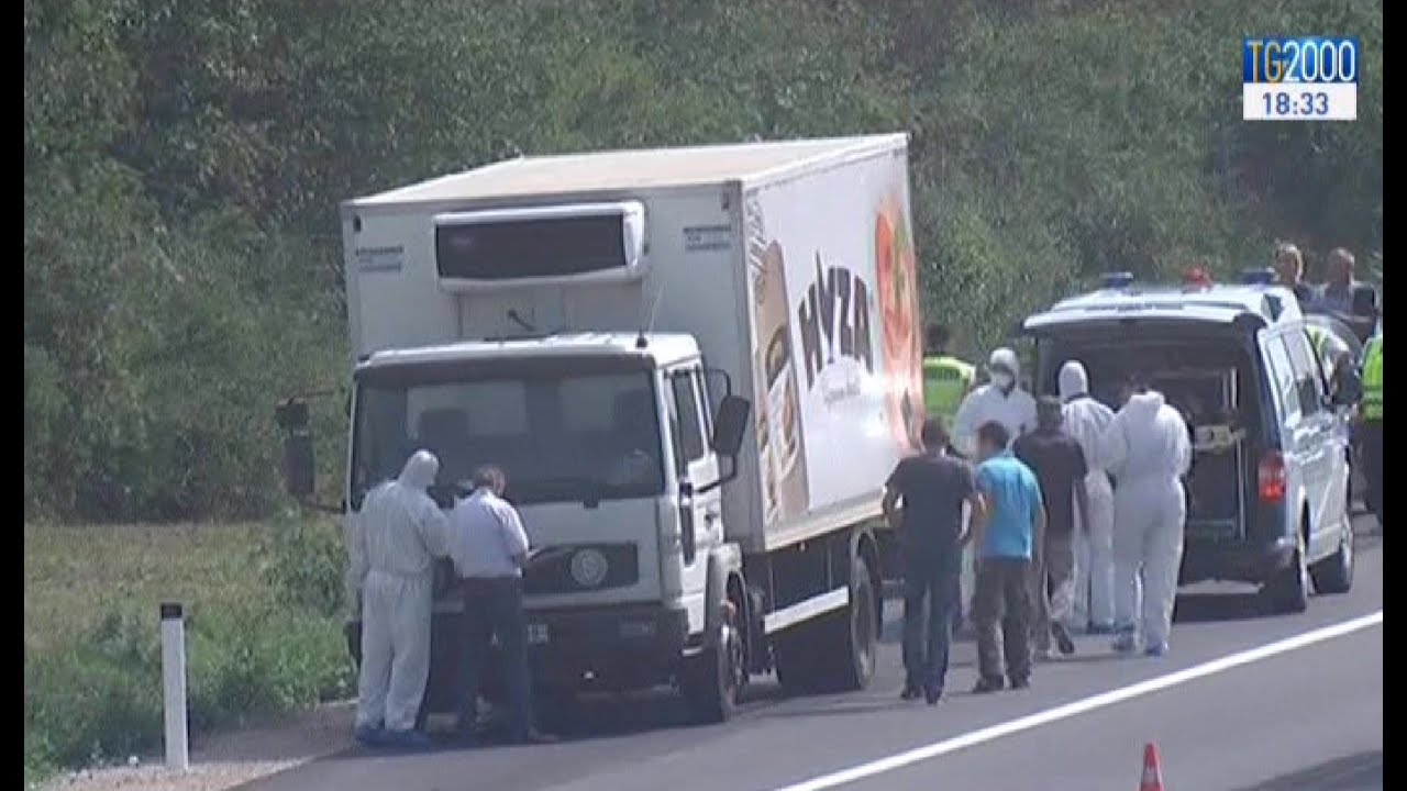 Austria, migranti morti soffocati in un camion e abbandonati sull'autostrada