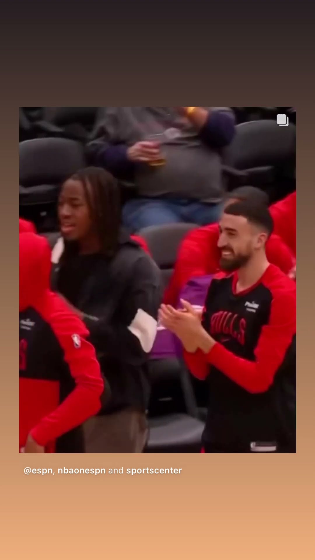 Solid play #hoodnews #lonzoball #chicagobulls #basketball #dunk #sports #omg #how #wow #wtf #MVP #i
