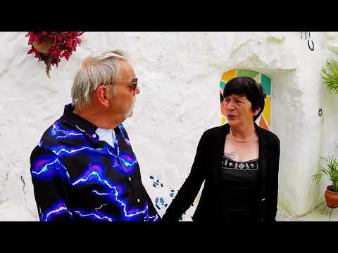 Johnny en Mieke  -  Huilen is voor jou te laat (Cover).