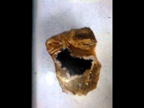 Batu borneo,motif peta kalimantan - YouTube
