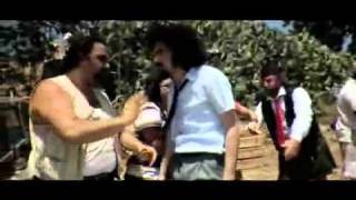 Video thumbnail of "Caparezza - Vieni A Ballare In Puglia (Subtítulos Español)"