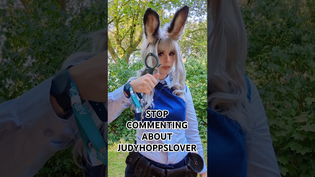 STOP THIS 😭 Judy Hoops Disney Zootopia 2 cosplay costume #zootopia #disney #cosplaygirl #meme