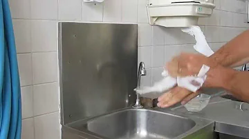 Quand se laver les mains en cuisine ?