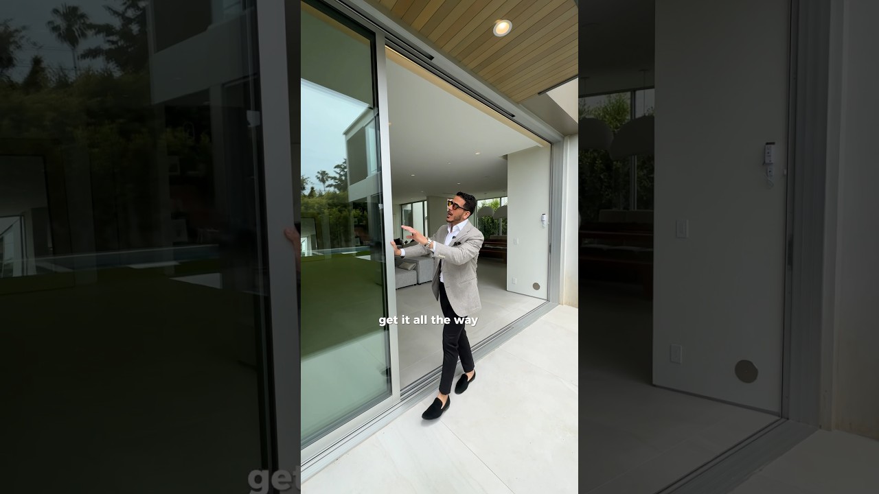 New Build Home with Breathtaking Floor to Ceiling Windows