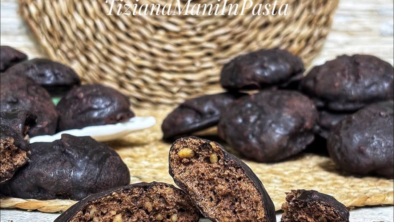 MUSTACCIOLI  DOLCI DELLA TRADIZIONE SALENTINA🎄