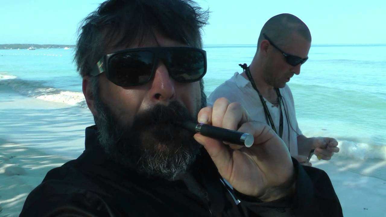 Jamaica 2014 Blazing At The Beach