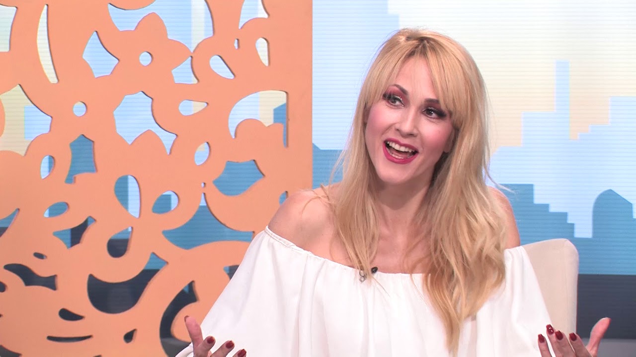 Ljubav i tako to - IVANA VUČIĆEVIĆ