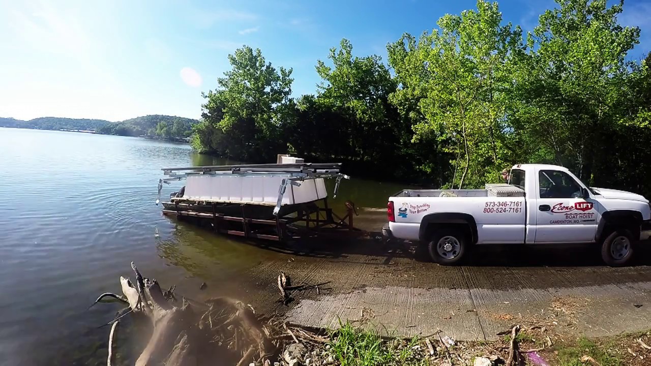 How to Move a Boat Lift in the Water Econo Lift - YouTube