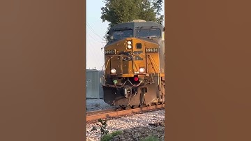 CSX 5296 ES40DC leads a mixed freight train north on the A & WP Route sub Newnan, Ga!! #csx