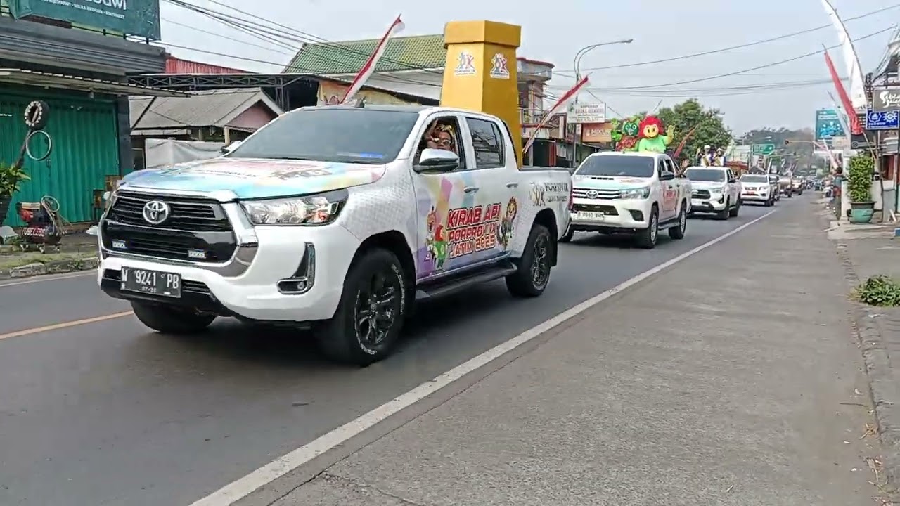 Menunggu obor porprov 