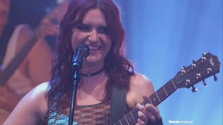 MUNA Performs “Kind of Girl” at The Wiltern LA 10/25/22