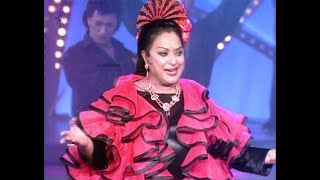 Lola Flores canta "Mi sangre" rodeada de bailarines | Copla en Canal Sur