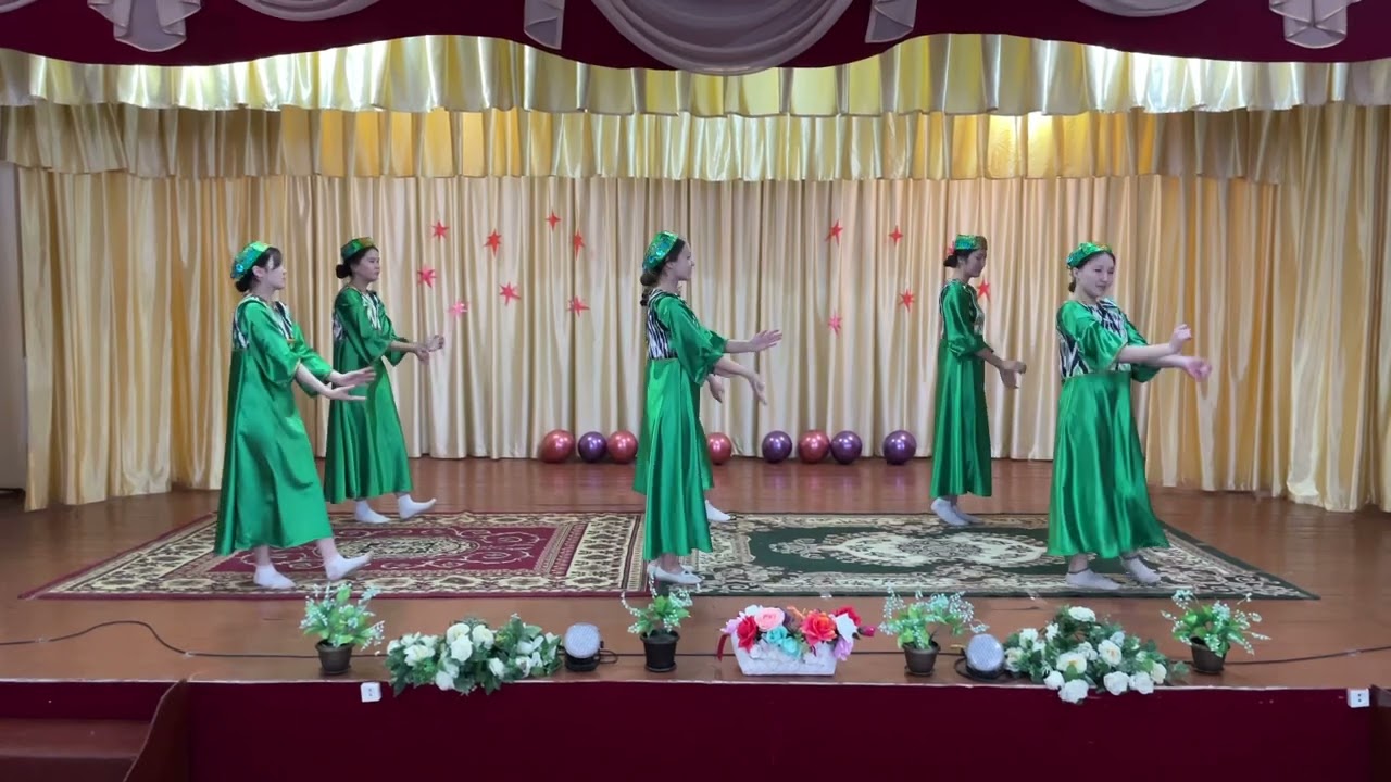 „Ақ шағала“ республикалық хореографиялық фестивальы аясында өзбек биі