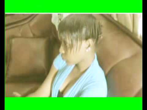 MADEBE FT AMAKAX SINA HAJA NAE