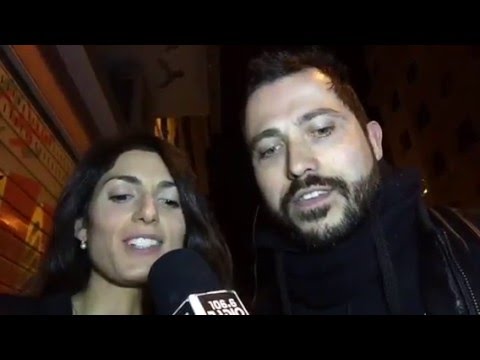 Virginia Raggi canta Destra Sinistra di Giorgio Gaber