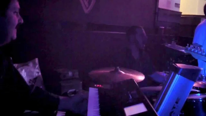 Frankie Schultz spotlight w/ Mighty Spectrum Band