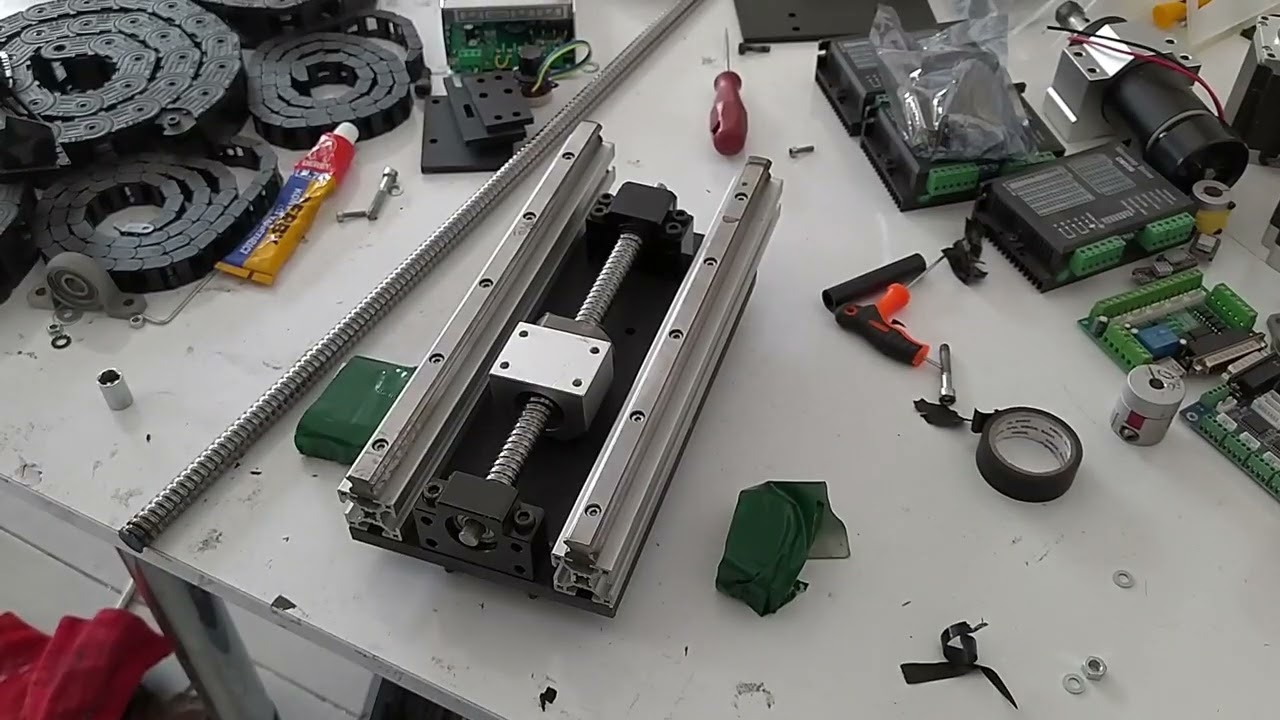 05 -  Mekanik Montaj 03- Z eksen Yapımı - CNC Roter Z Eksen Yapımı