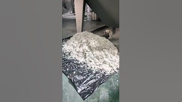 Look at the efficient dewatering screen, and the on-site test machine is very satisfied