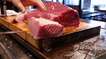 Thức ăn Nhật Bản - Món sashimi làm từ cá ngừ khổng lồ