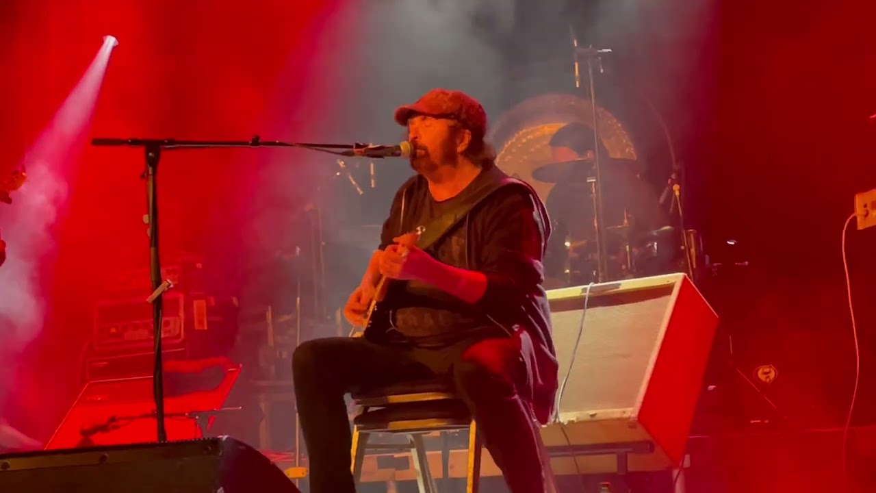 Who Do You Want For Your Love? - The Icicle Works - O2 Academy Islington - 4 December 2025